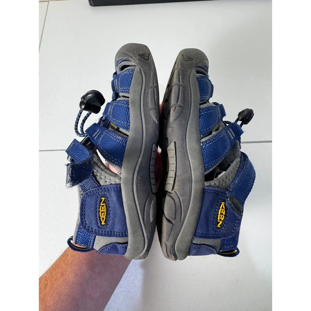 Keen Newport H2 Kids Sandals Size 13 Blue Grey Waterproof Hiking Water Shoes